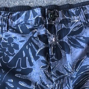 Tommy Bahama RELAX 2XLB Hawaiian print BLUE